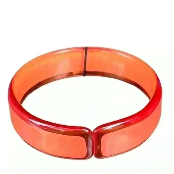NWT orange acrylic bangle - Picture 3 of 3